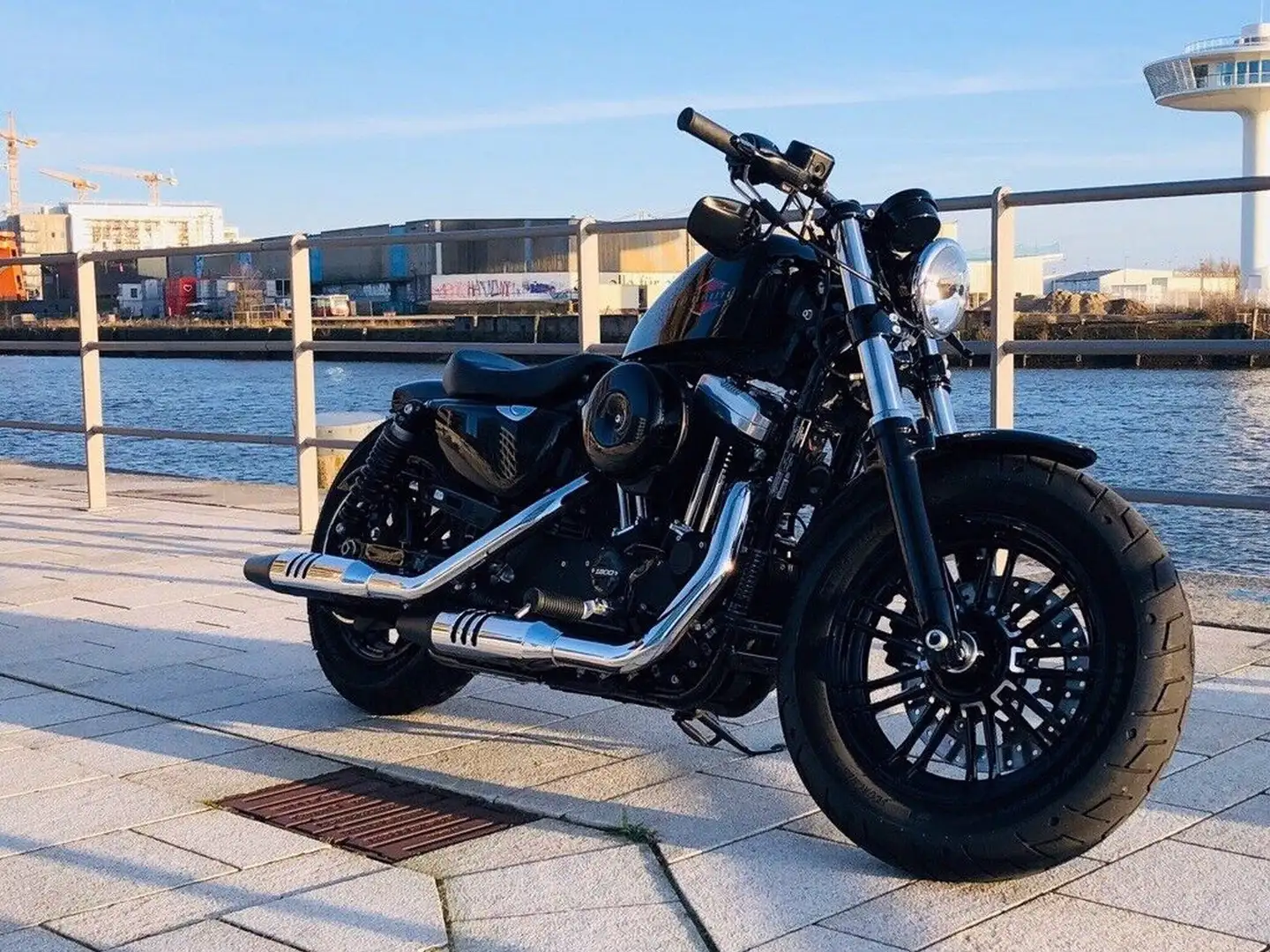 Harley-Davidson Sportster XL 1200 Forty Eight Umbau Negru - 1