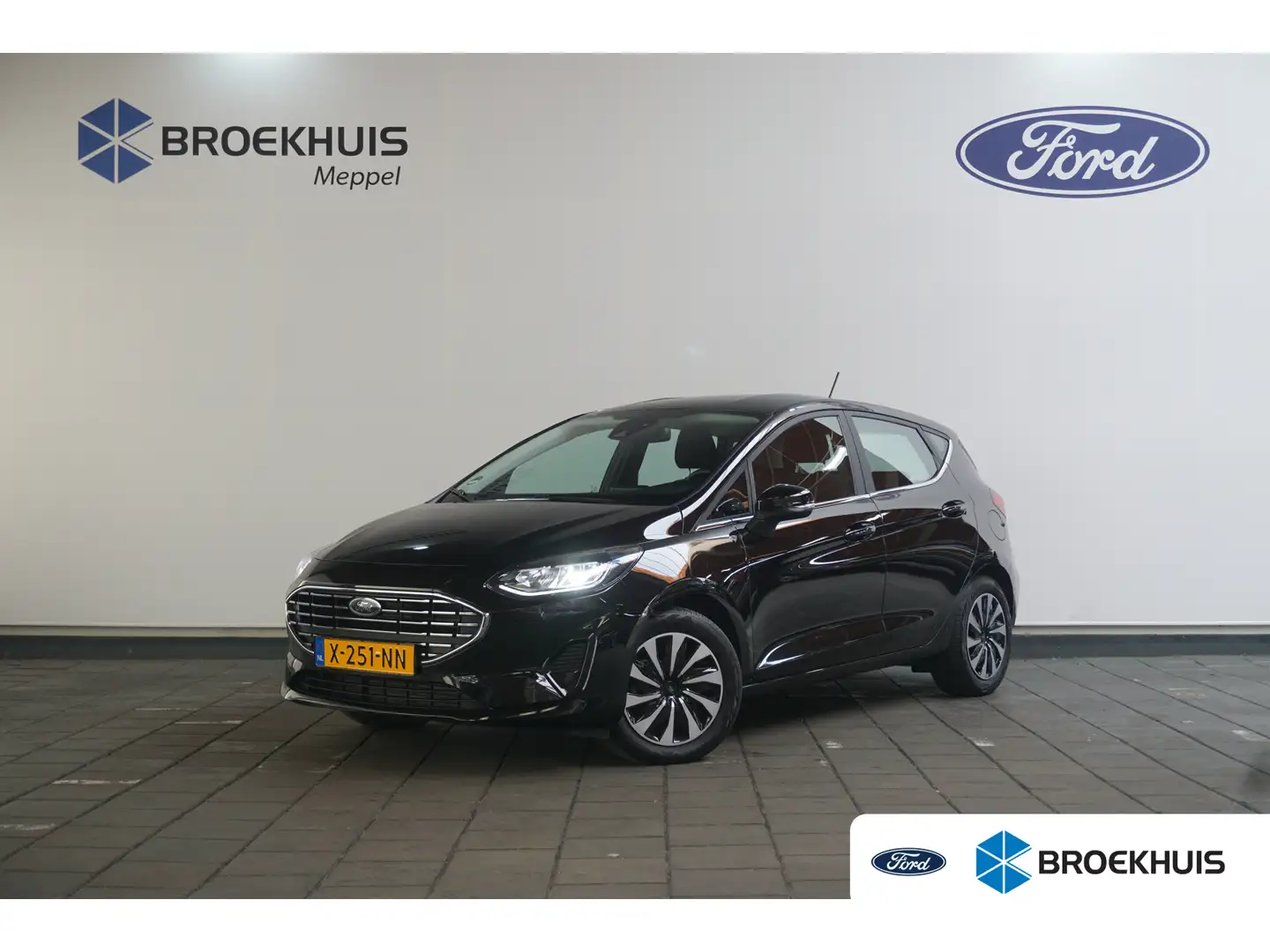 Ford Fiesta 1.0 EcoBoost Hybrid Titanium | Winter Pakket | Air Zwart - 1
