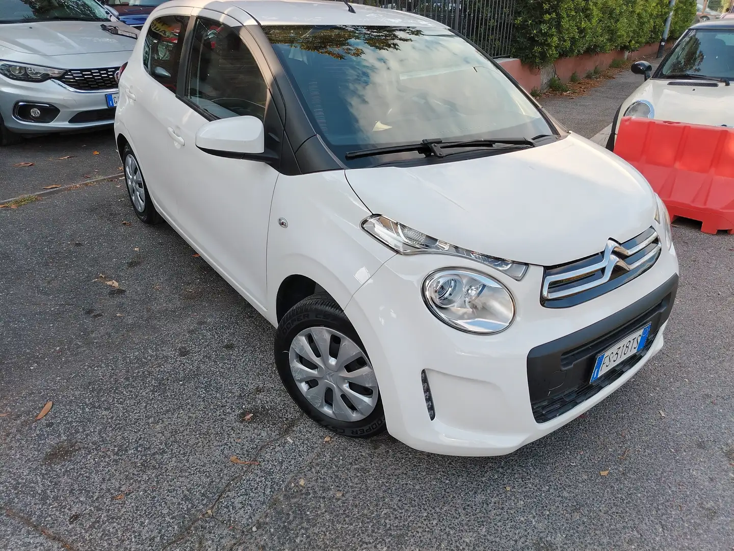 Citroen C1 C1 5p 1.0 vti Feel 72cv/perfetta/certificata// Bianco - 2