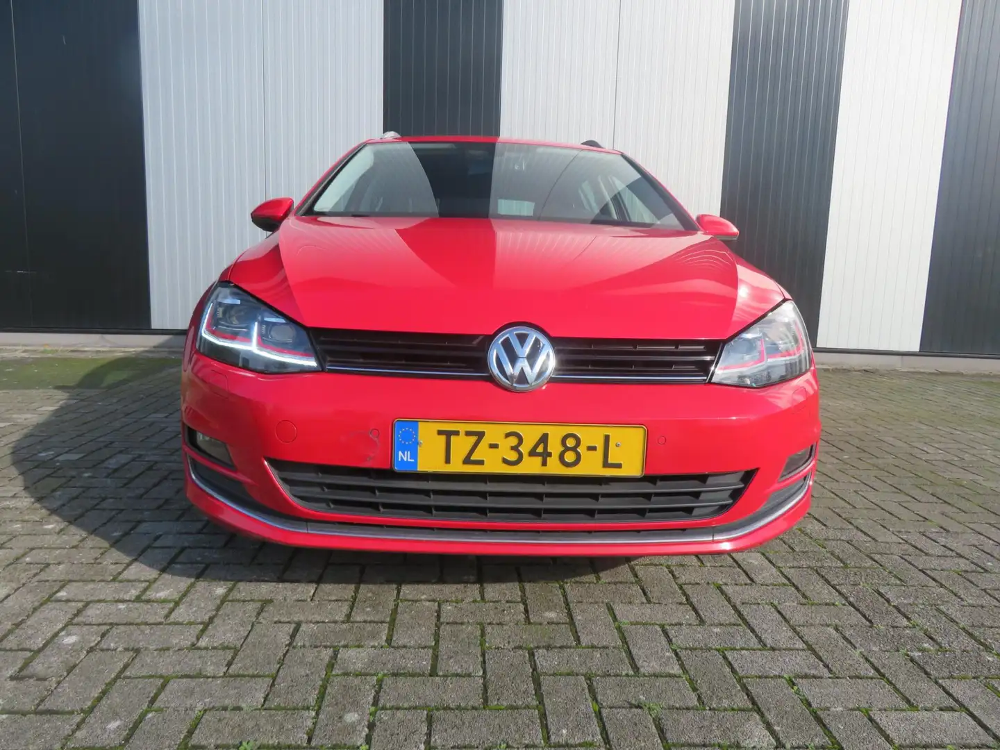 Volkswagen Golf Variant 1.6 TDI Business Edition R Rot - 2