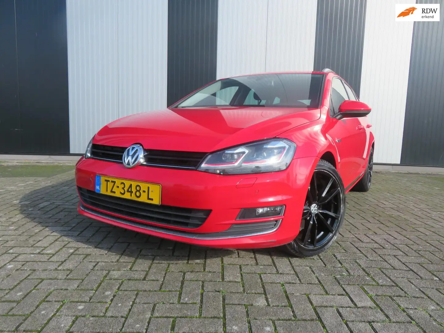 Volkswagen Golf Variant 1.6 TDI Business Edition R Rot - 1