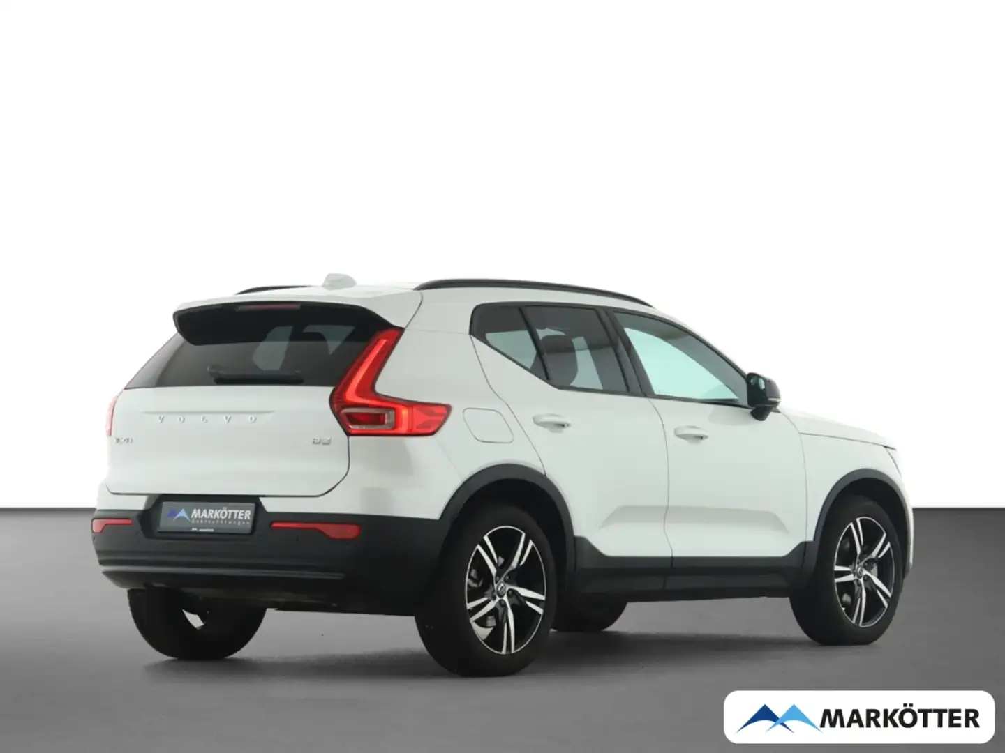 Volvo XC40 B3 Plus Dark 2WD PANO/PIXEL/LHZ/SHZ/ACC Weiß - 2