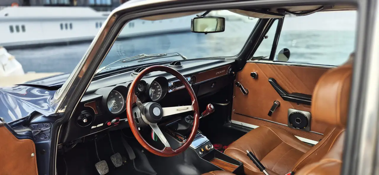 Alfa Romeo GTV 2000, foto 3