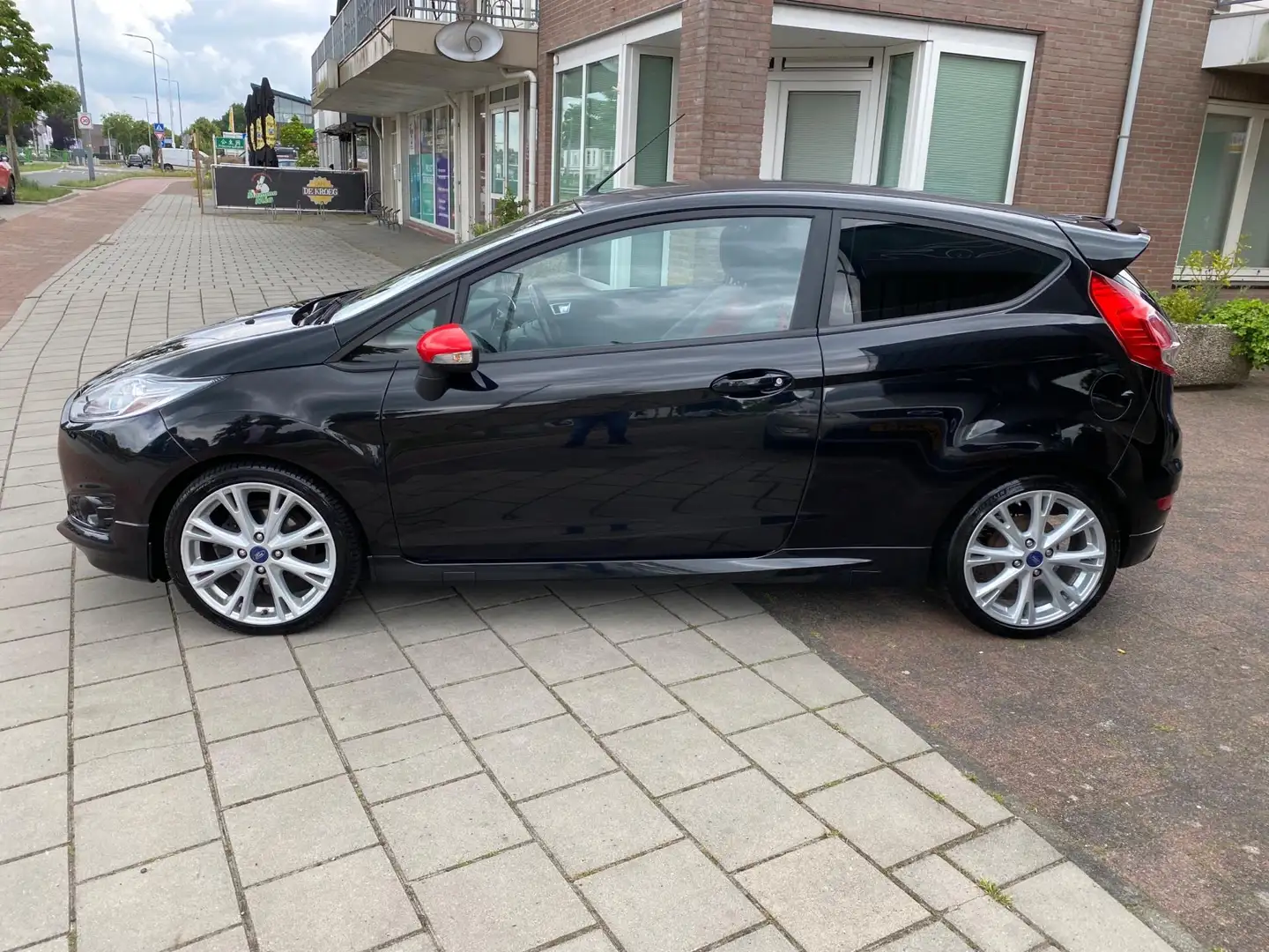 Ford Fiesta 1.0 SPORT ST-LINE Black Edition AIRCO LM VELGEN 10 Zwart - 2