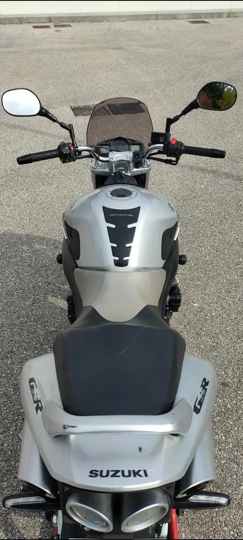 Suzuki GSR 600 Argent - 2