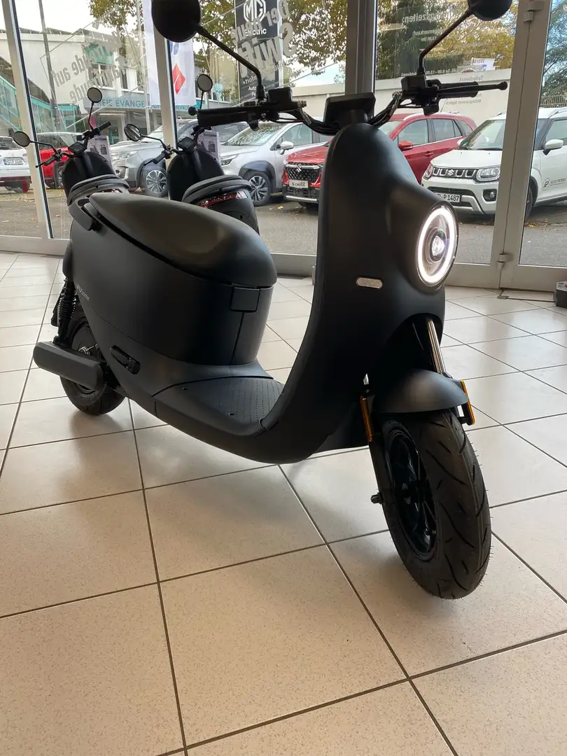 Unu Motors Unu Move 2 KW - NEU inkl. Überführungskosten Black - 1