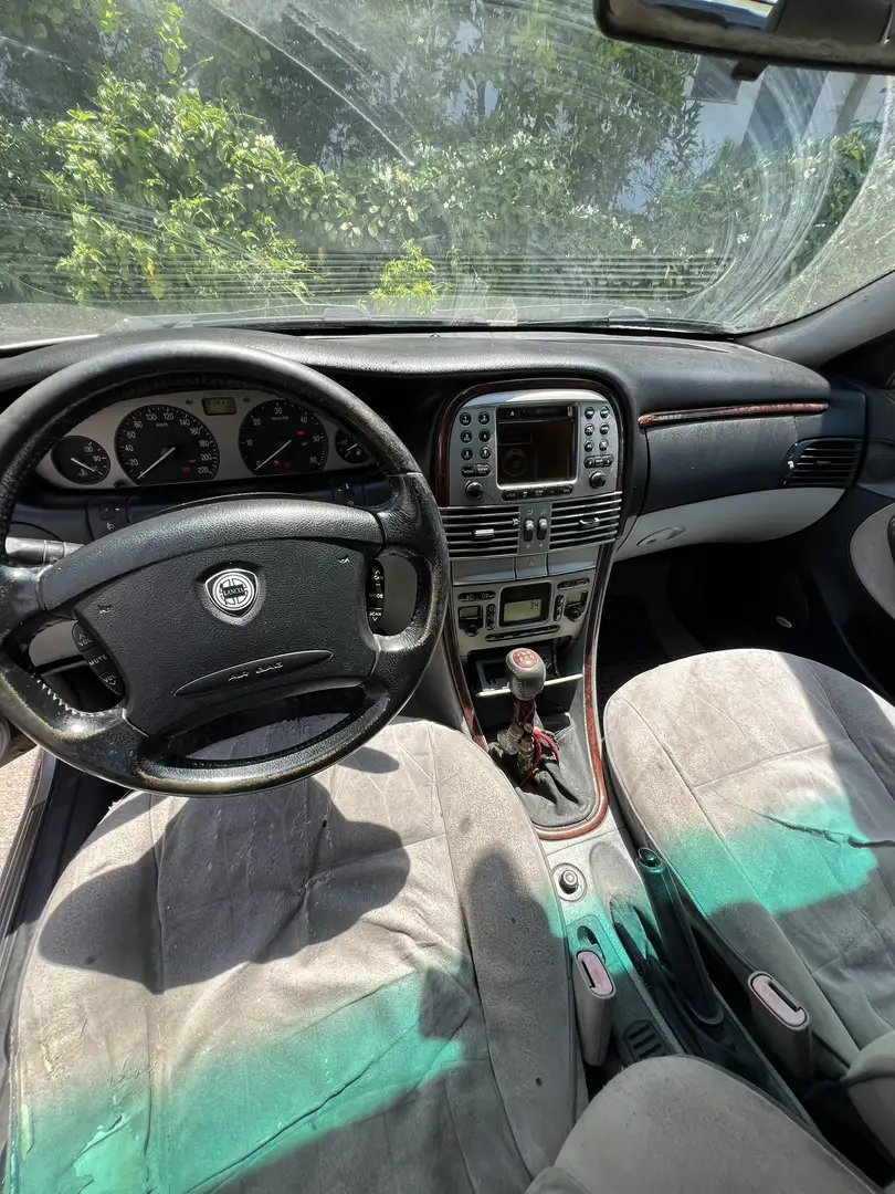 Lancia Lybra SW 1.9 jtd LX 110cv - 2