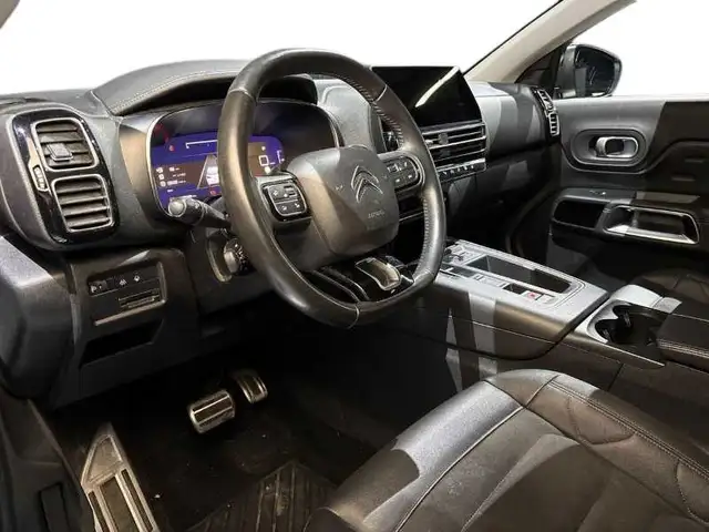Citroen C5 Aircross view 11