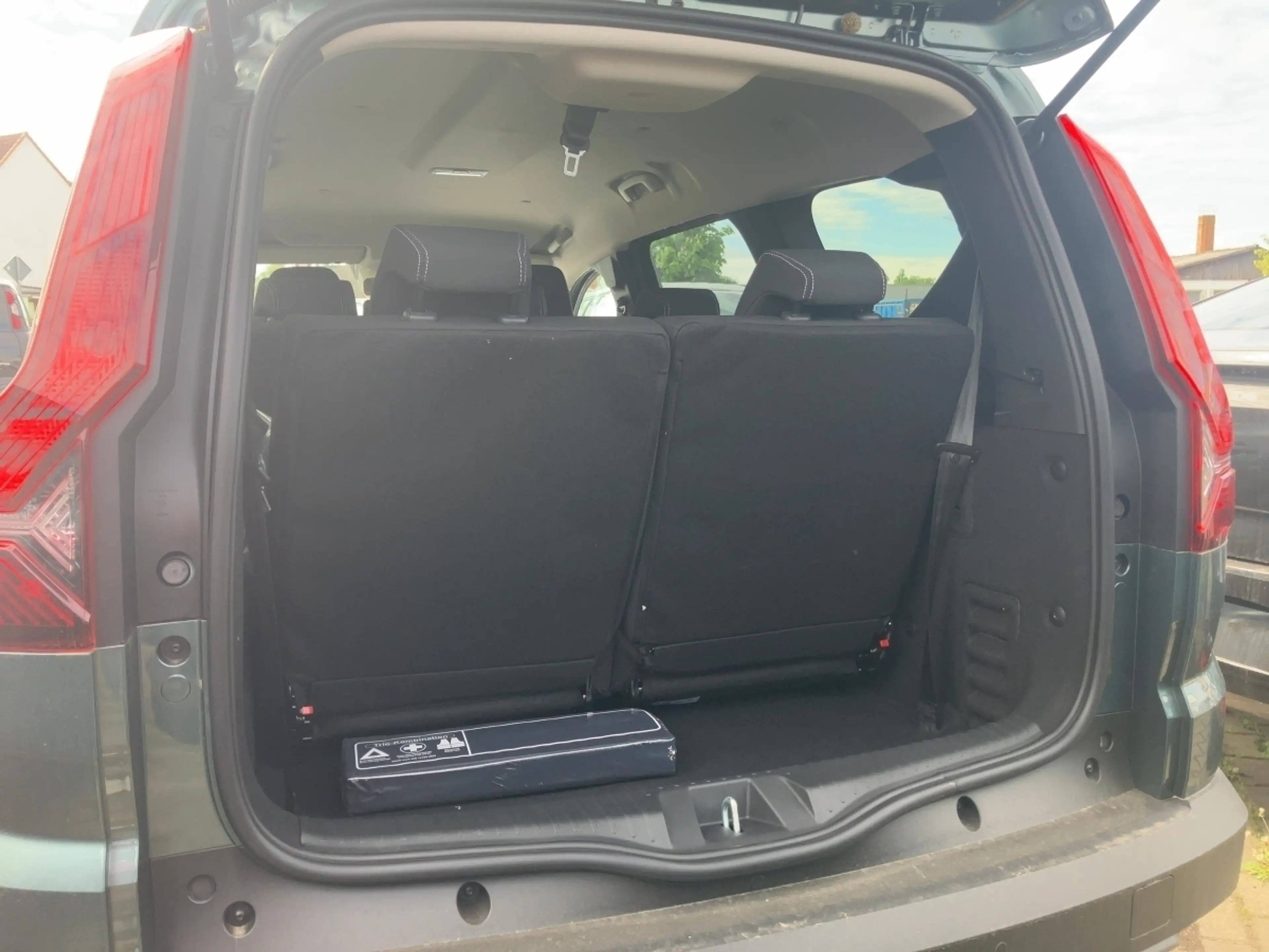 Dacia Jogger Expression TCe 110 — photo 3