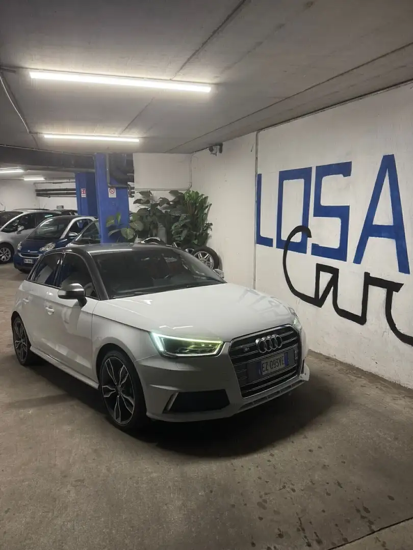 Audi A1 S1 2.0 TFSI quattro Blanc - 1