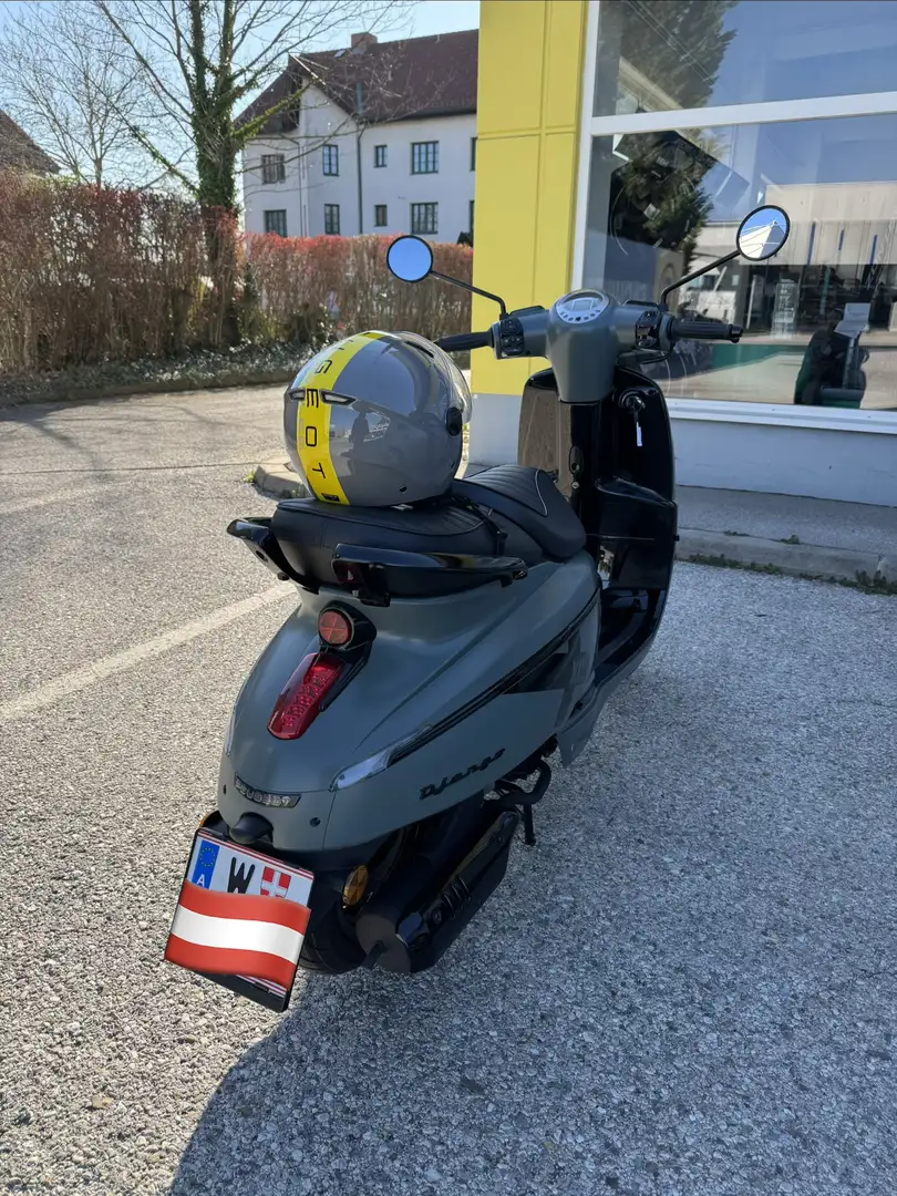 Peugeot Django 125 - 1