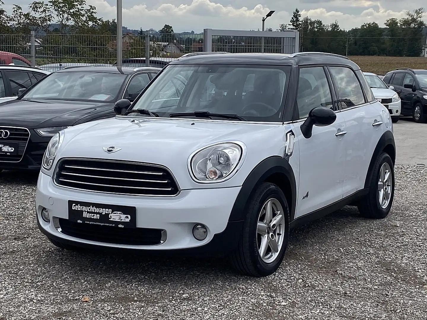 MINI Cooper D Countryman MINI Countryman COOPER D ALL4 Weiß - 1