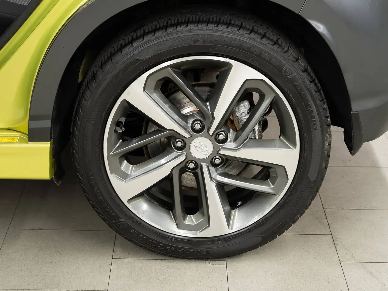 Hyundai KONA снимка Hyundai KONA