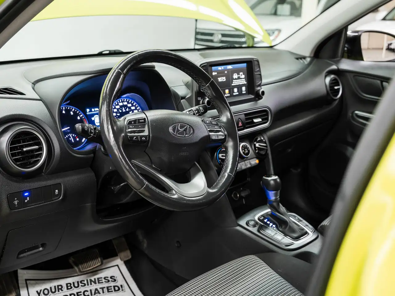 Hyundai KONA снимка Hyundai KONA