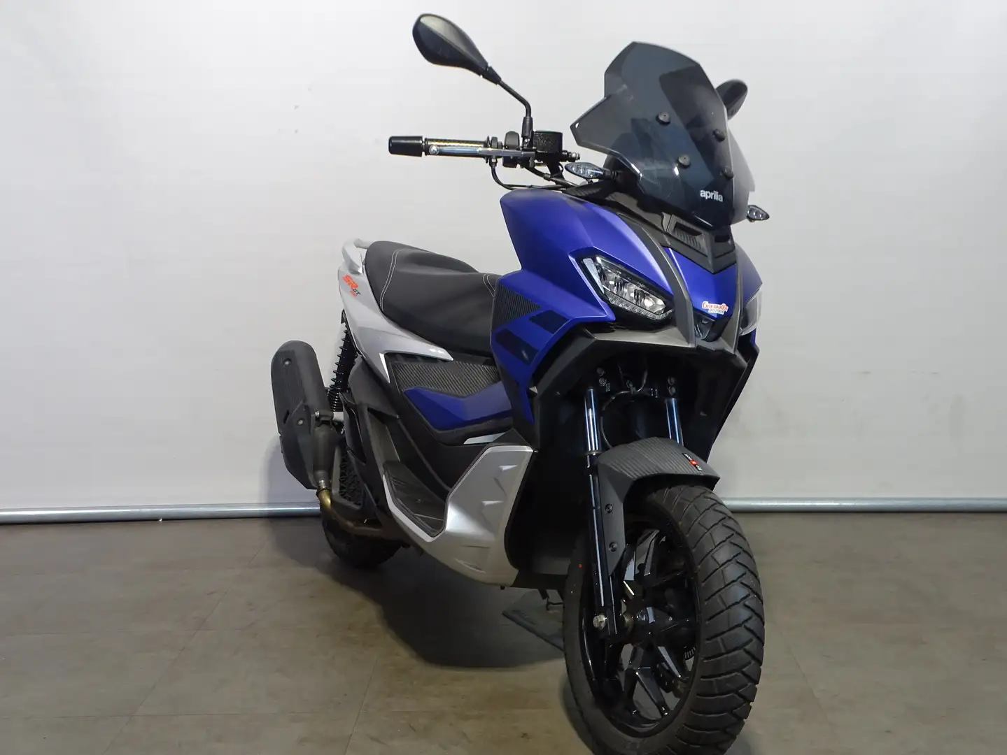 Aprilia SR GT 200 Blauw - 2