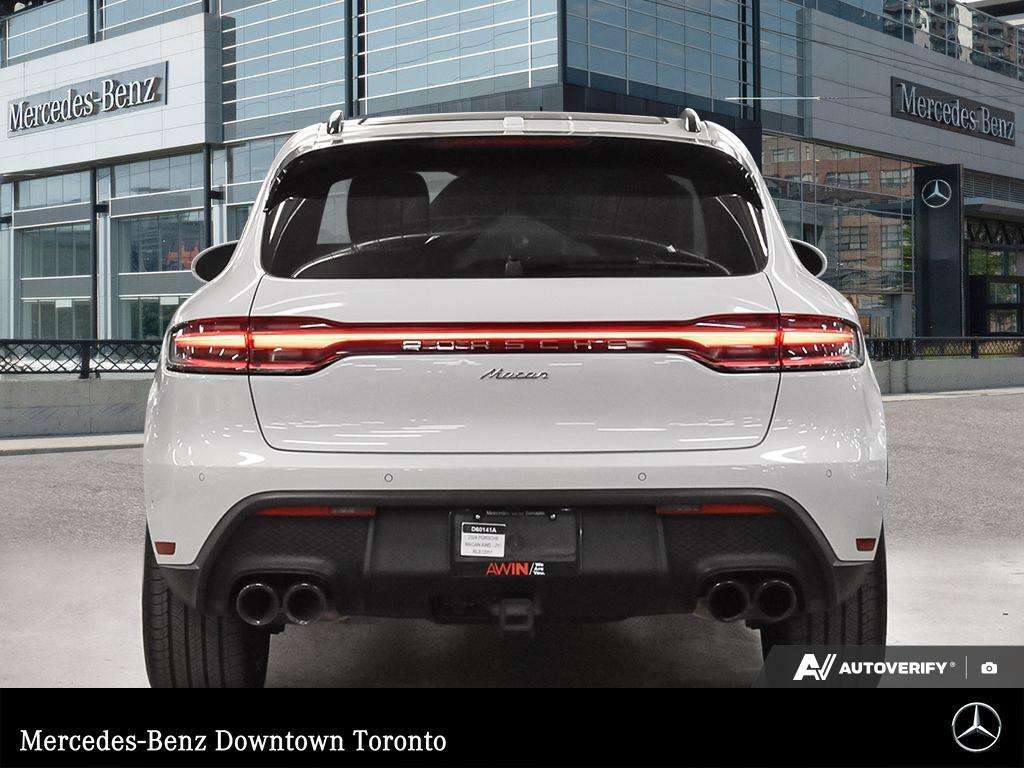 2024 Porsche Macan Premium Pack Plus | Bose | Sport Tailpipes | PDLS alt 5