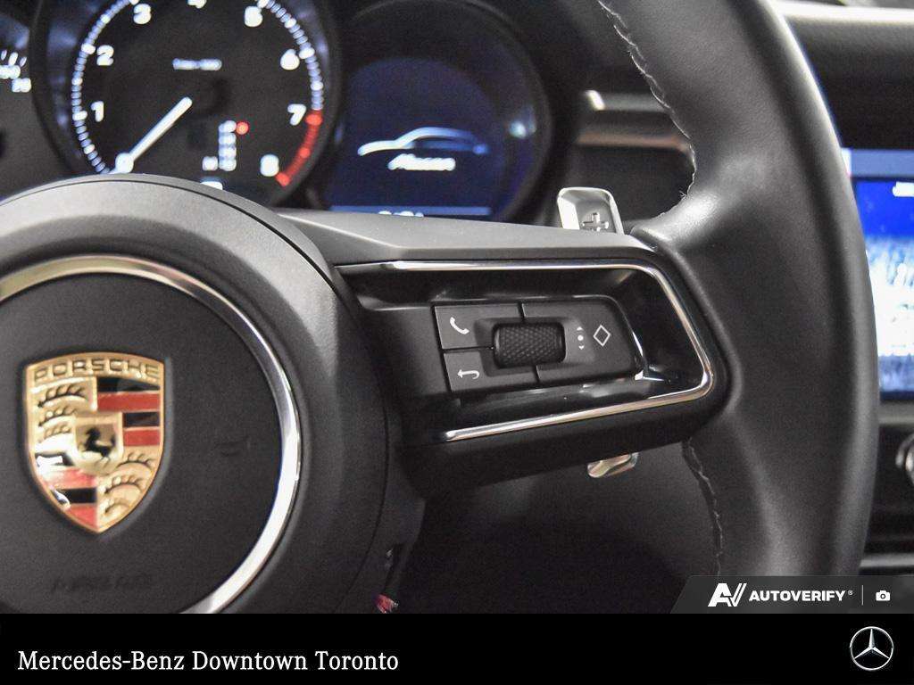 2024 Porsche Macan Premium Pack Plus | Bose | Sport Tailpipes | PDLS thumb 11