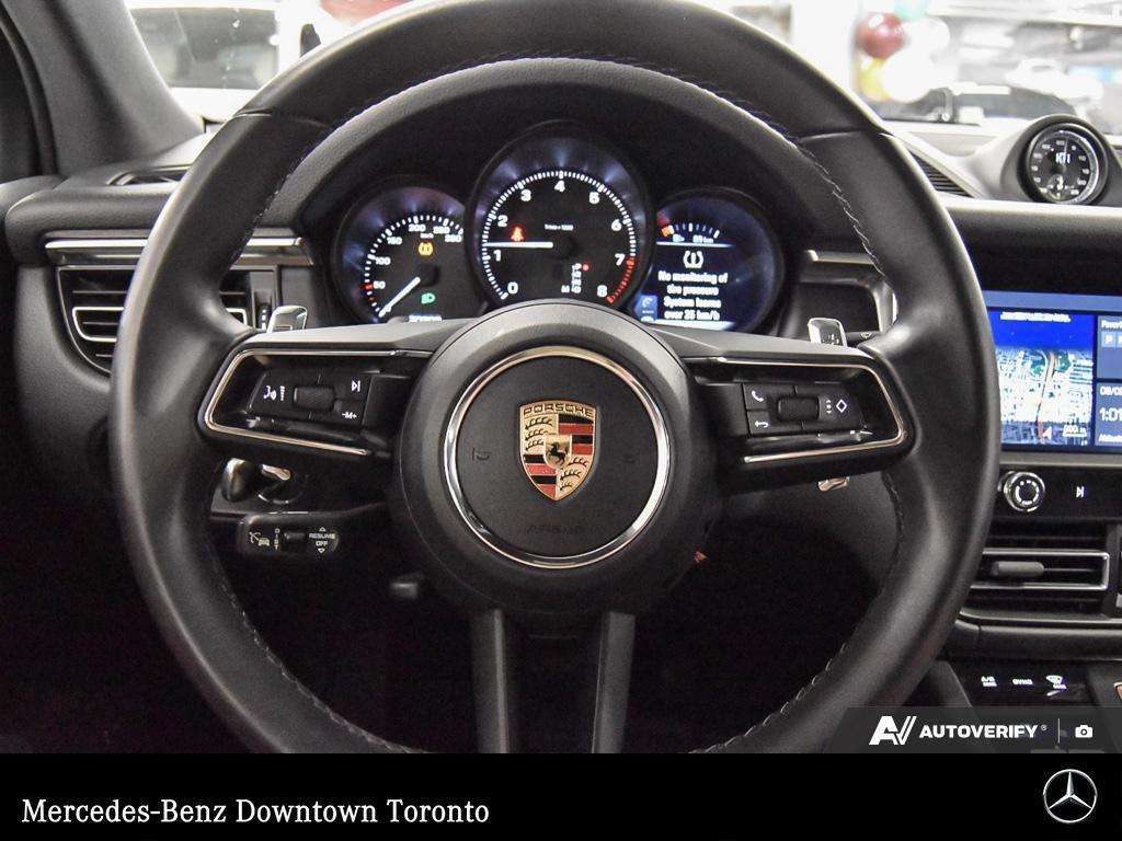2024 Porsche Macan Premium Pack Plus | Bose | Sport Tailpipes | PDLS thumb 7