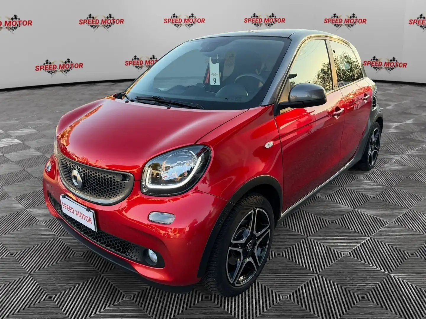 smart forFour forfour 90 Turbo twinamic URBAN PACK, LED, NAVI, Rosso - 1