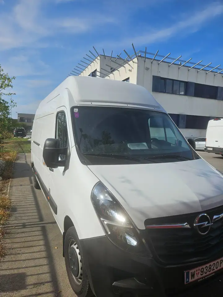 Opel Movano