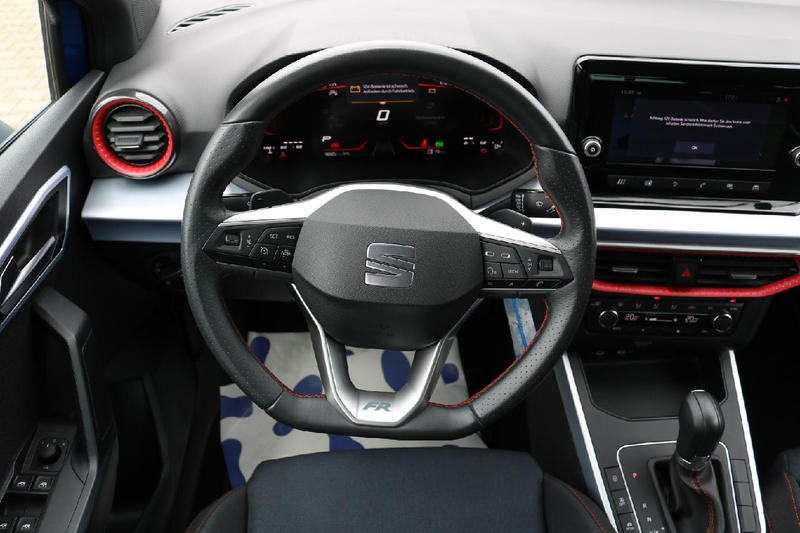 SEAT Arona FR — photo 4