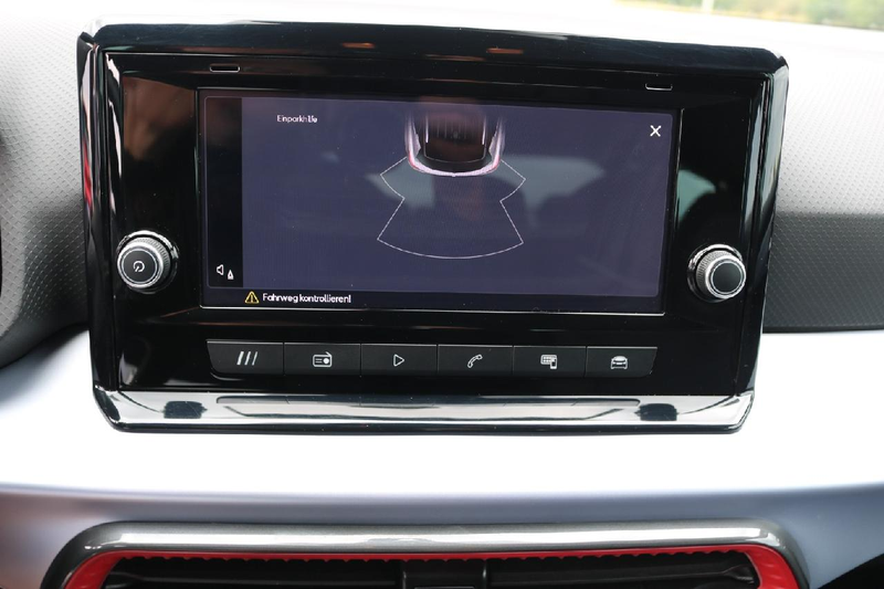 SEAT Arona FR — photo 9