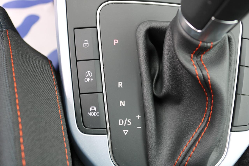 SEAT Arona FR — photo 14