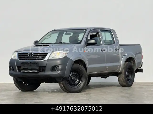 Toyota Hilux Double Cab 4x4 Klima SR5-Design 1.Hand
