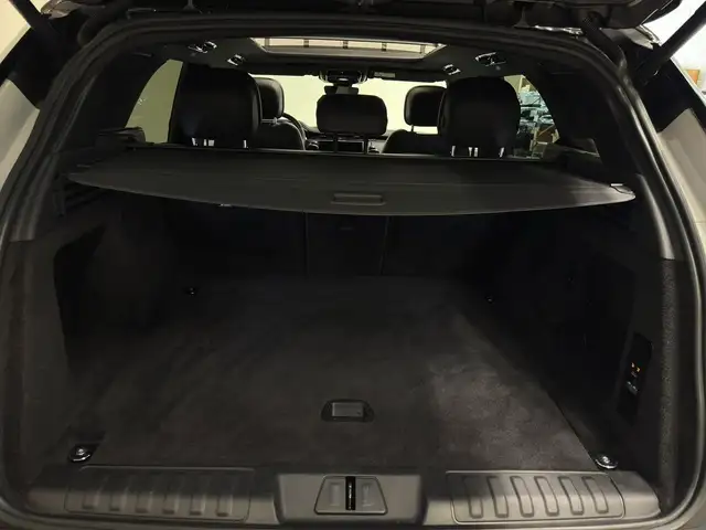 Land Rover Range Rover Sport view 23