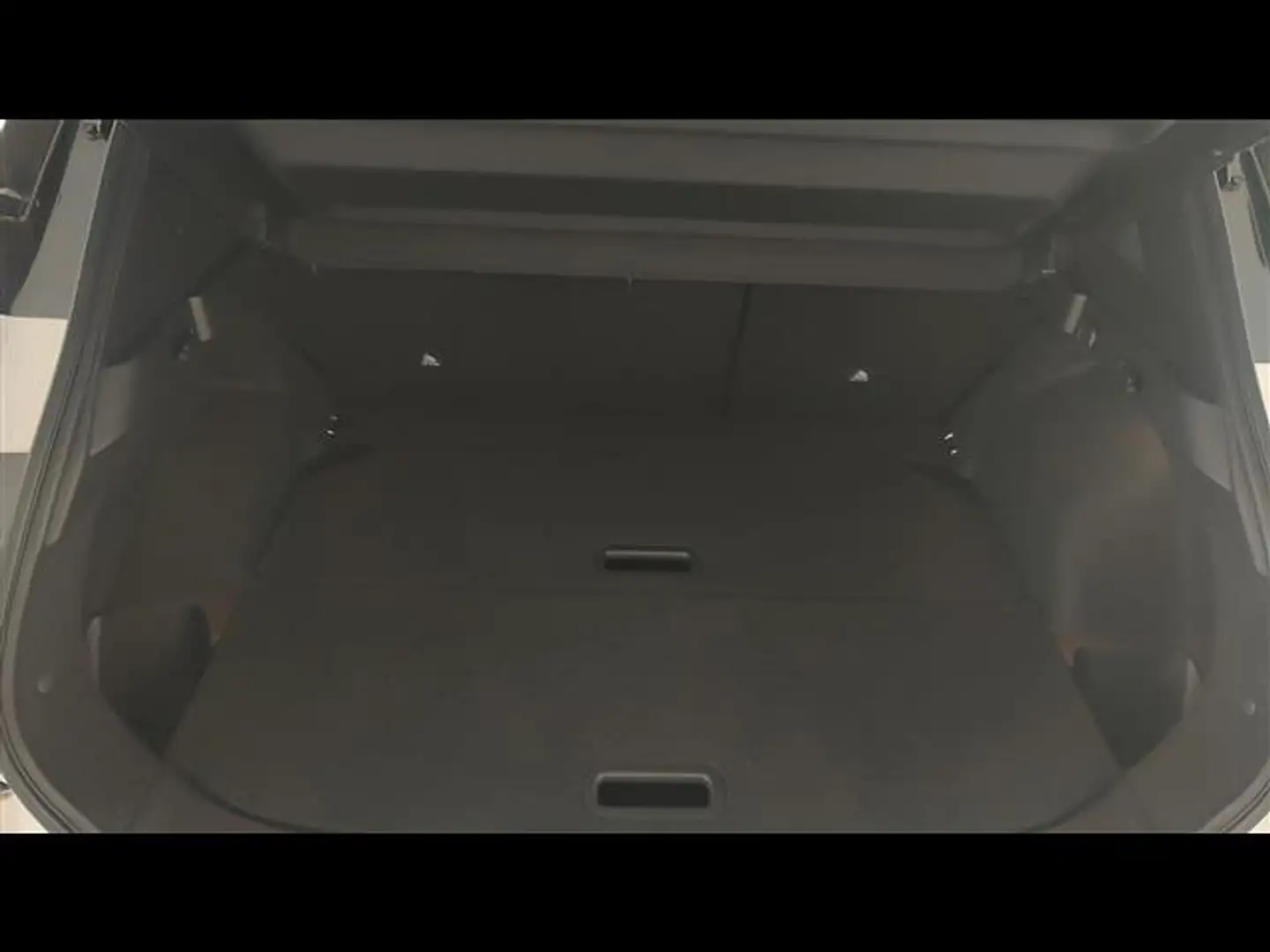 Nissan Qashqai 1.3 Mild Hybrid 140cv N-Connecta 2WD Bianco - 1