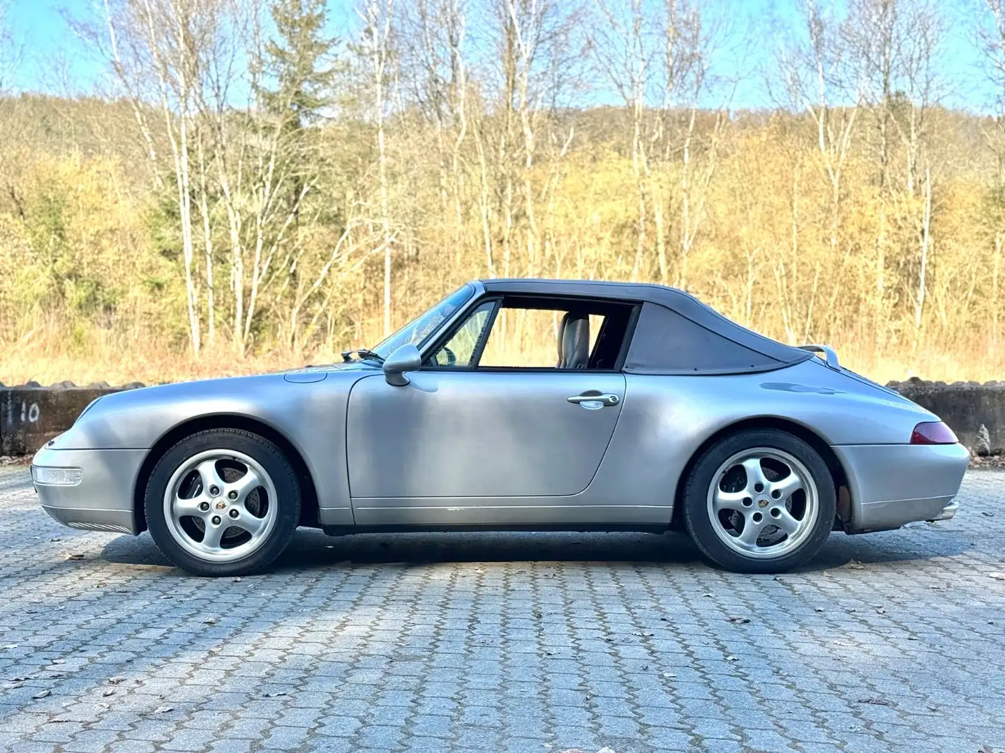 Porsche 993 Carrera 2 Cabriolet 116TKM Plateado - 1