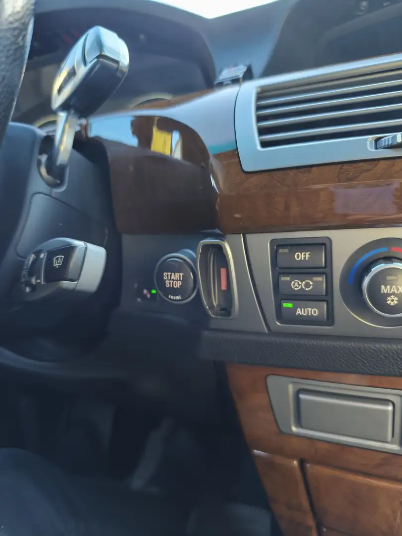 BMW 750 BMW  750li - 1