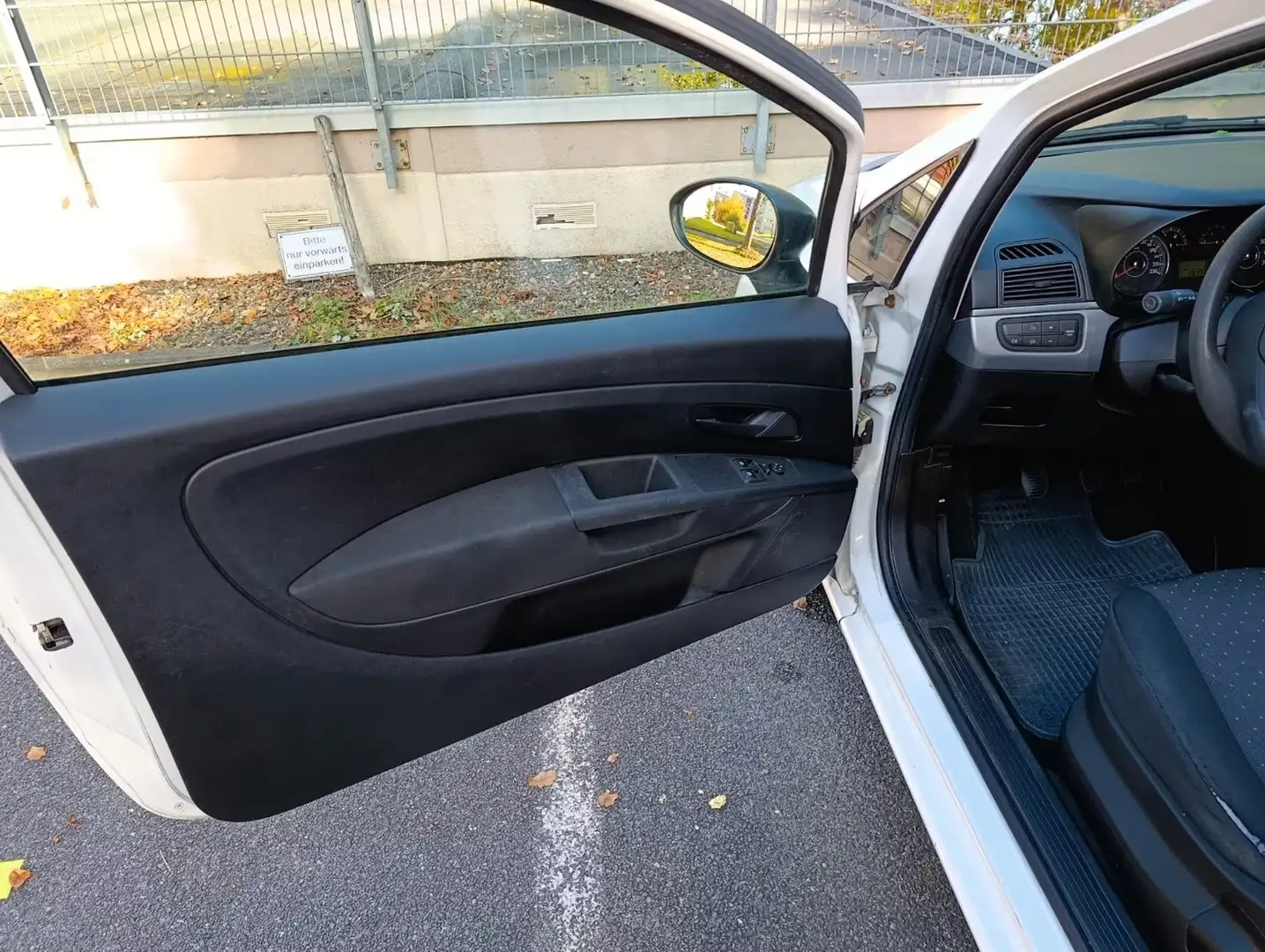 Fiat Punto Punto 1.2 8V Classic Alb - 2