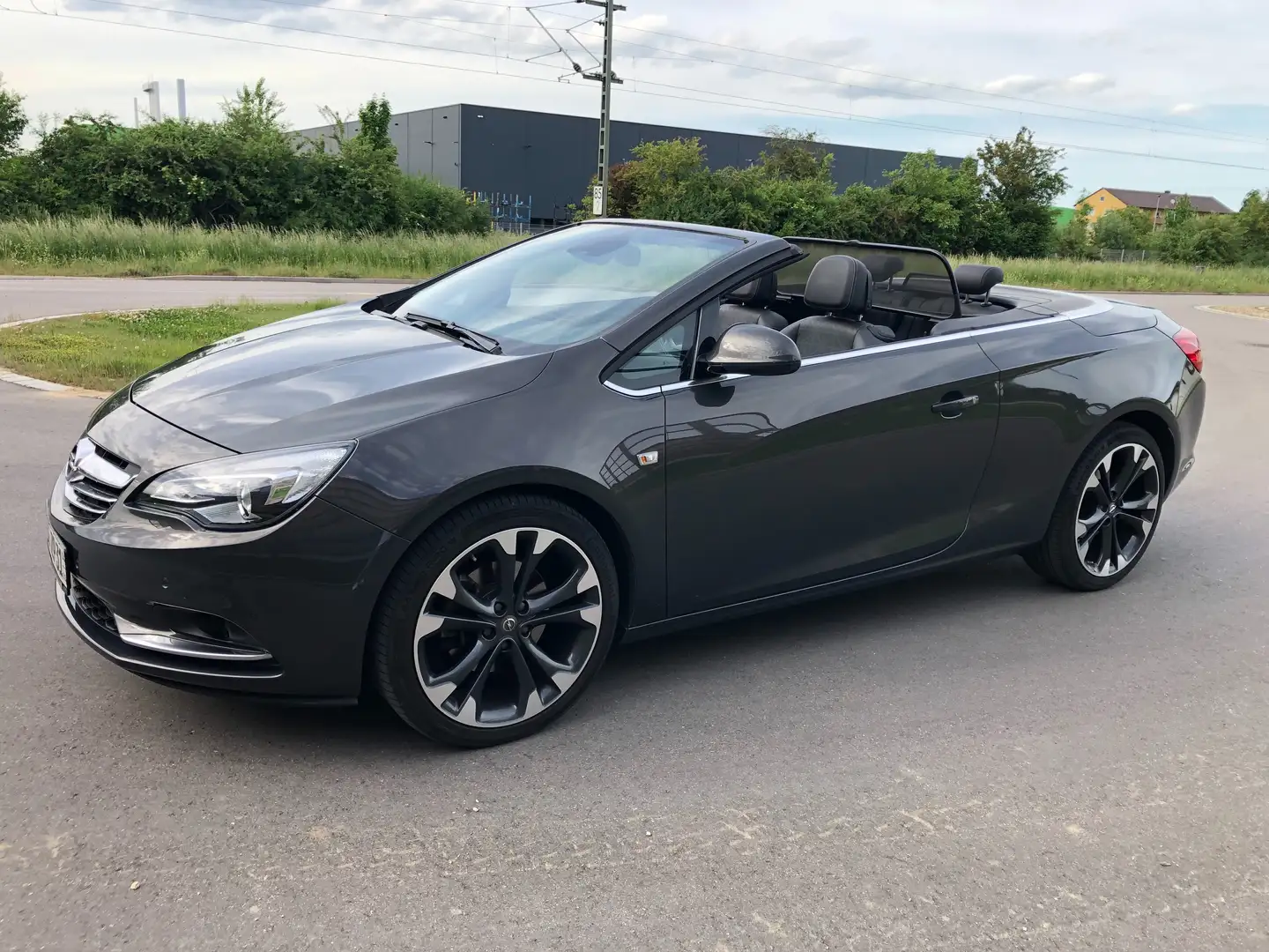 Opel Cascada Cascada 1.6 SIDI Turbo Automatik Edition Gris - 1
