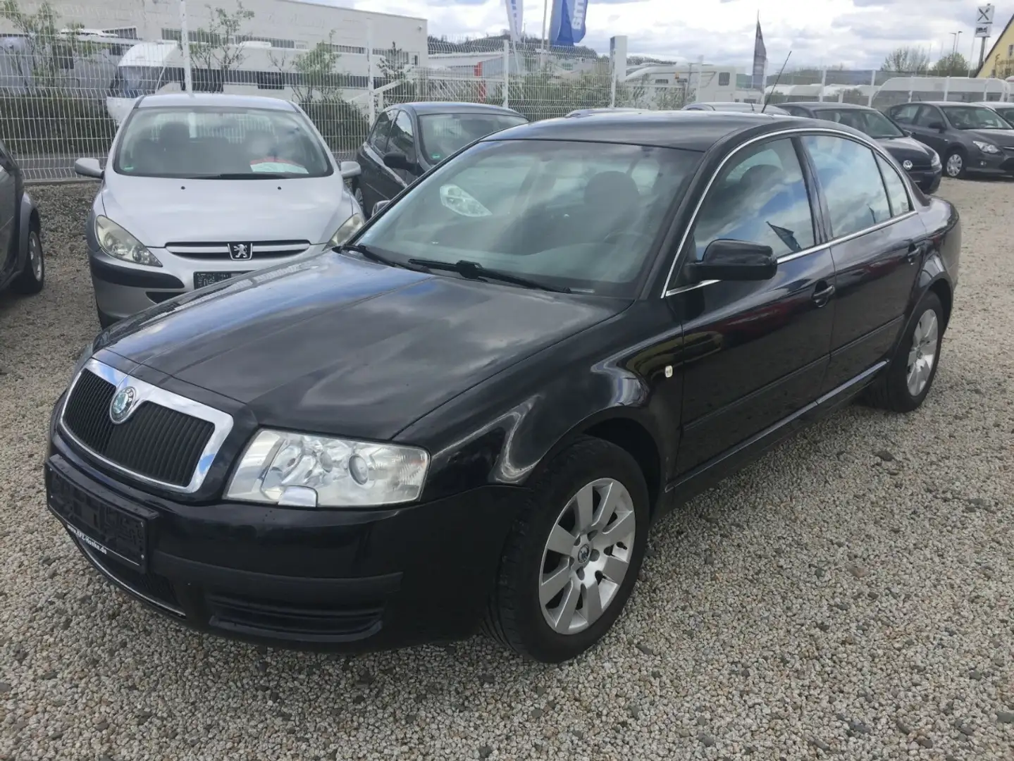 Skoda Superb Elegance,Klima,Temp.,6 Gang! Schwarz - 1