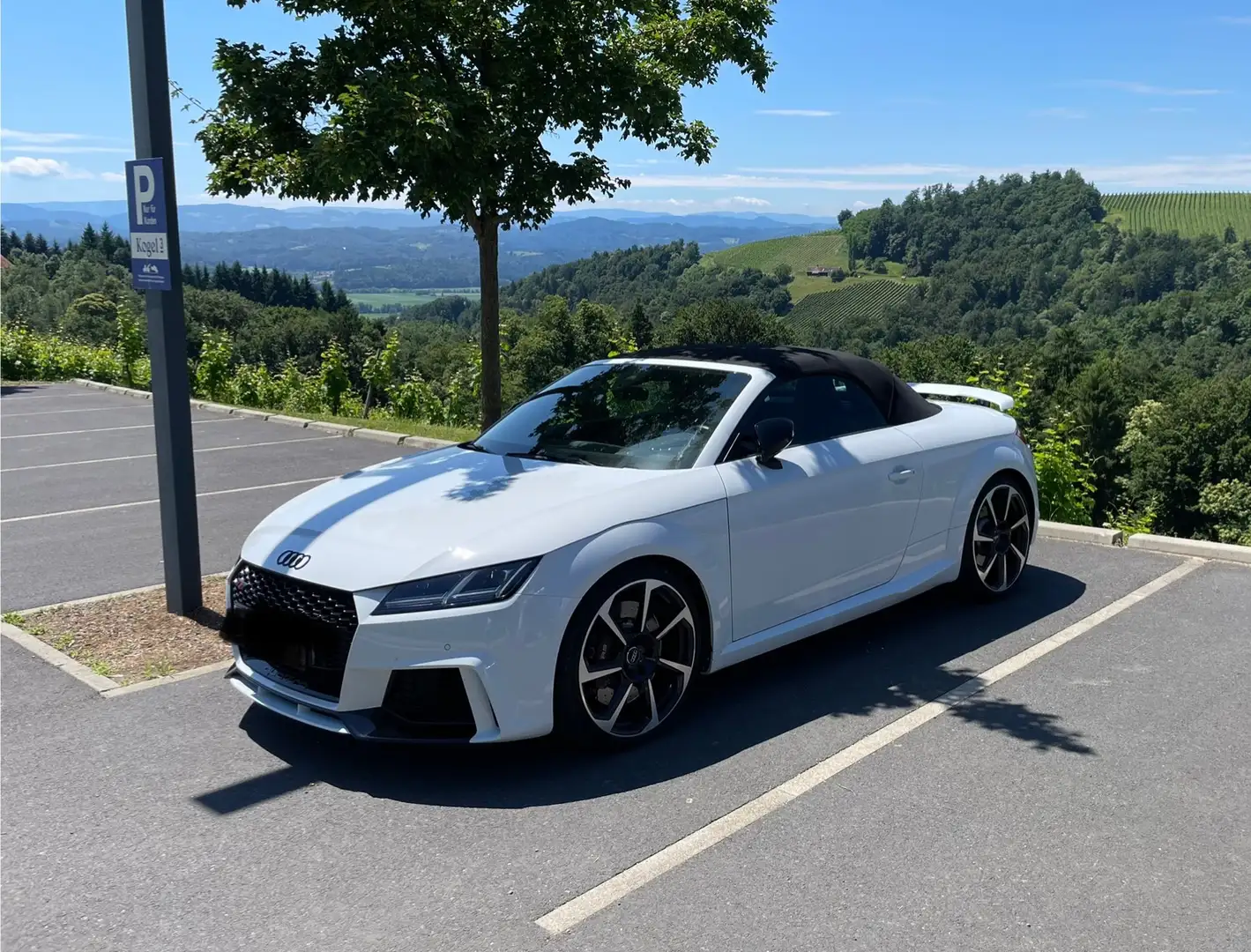 Audi TT RS Roadster quattro S-tronic - 1