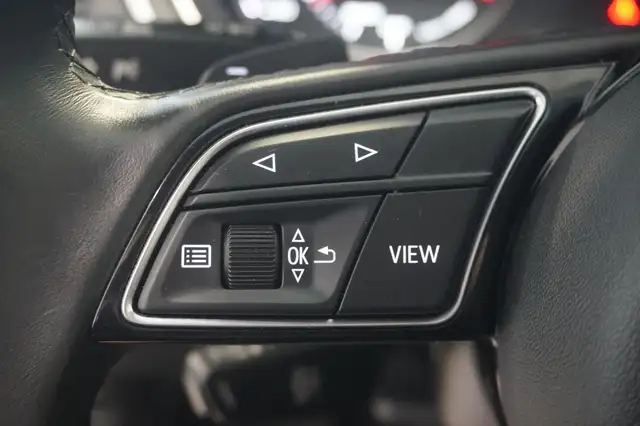 Audi A4 view 12