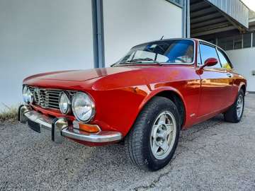 1300 Junior