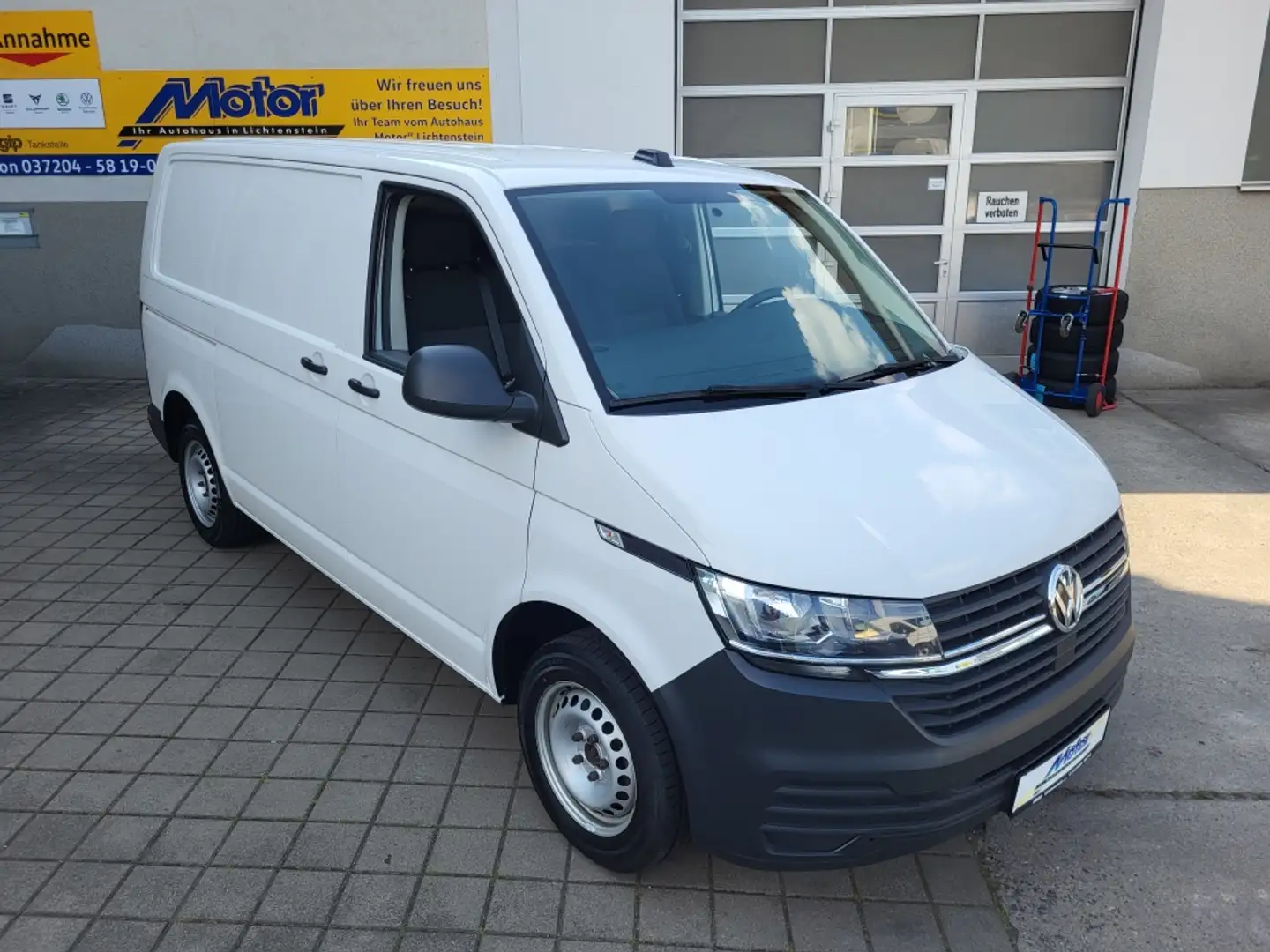 Volkswagen T6.1 Transporter Kasten kurzer Radstand EcoProfi Weiß - 1