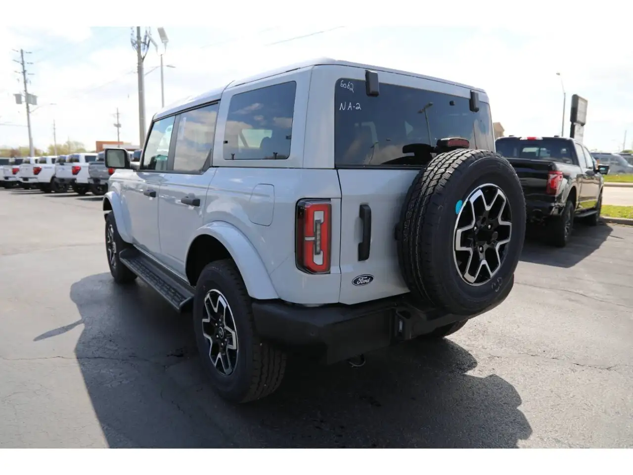 Ford Bronco снимка Ford Bronco