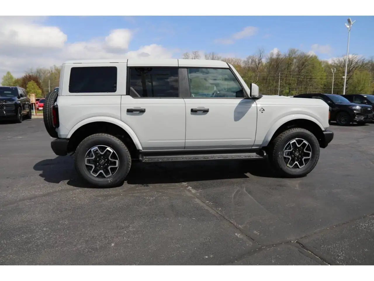 Ford Bronco снимка Ford Bronco