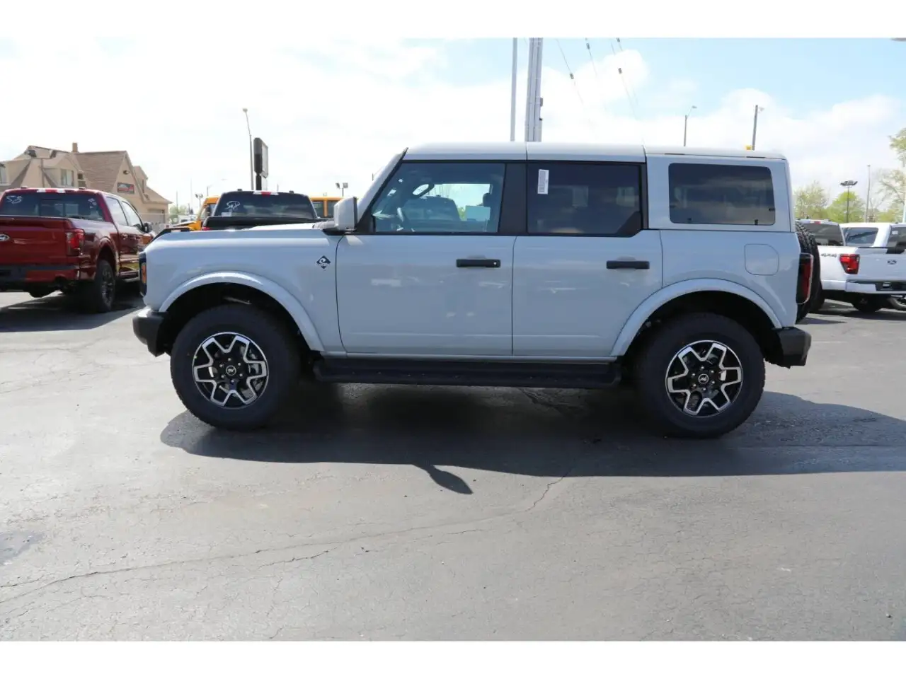 Ford Bronco снимка Ford Bronco