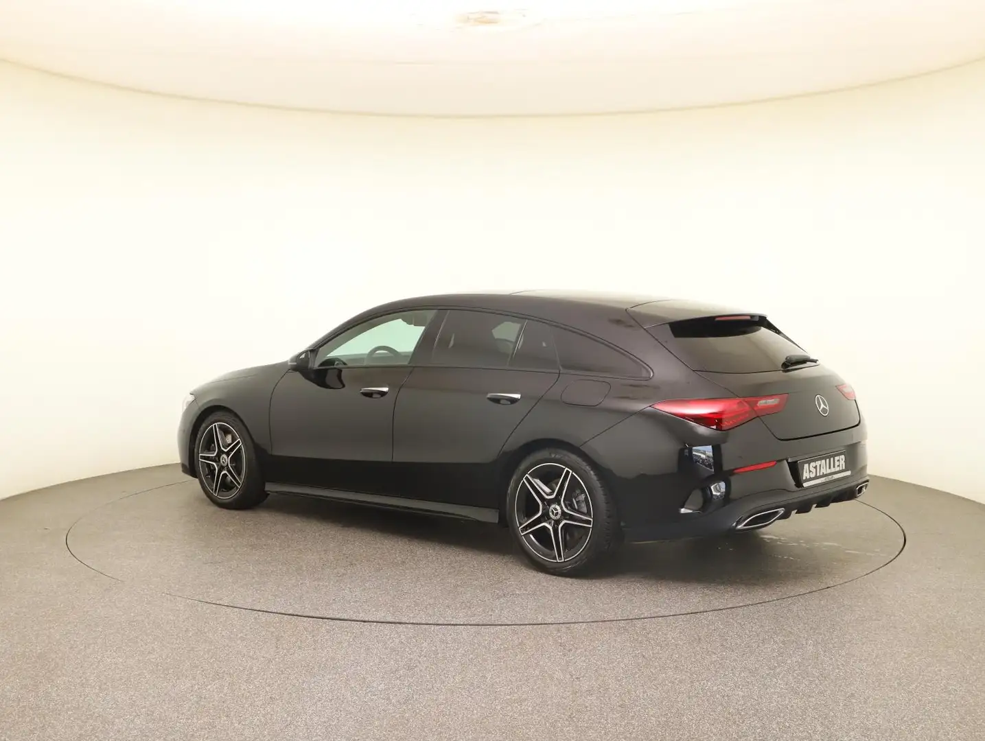 Mercedes-Benz CLA 250 SB 4M AMG Line Night+MBUX+PSD+AHK+WiPak Schwarz - 2