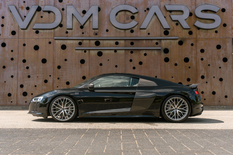 Audi R8 V10 quattro plus *CAPRISTO*CARBON EXT/INT*PPF — photo 8