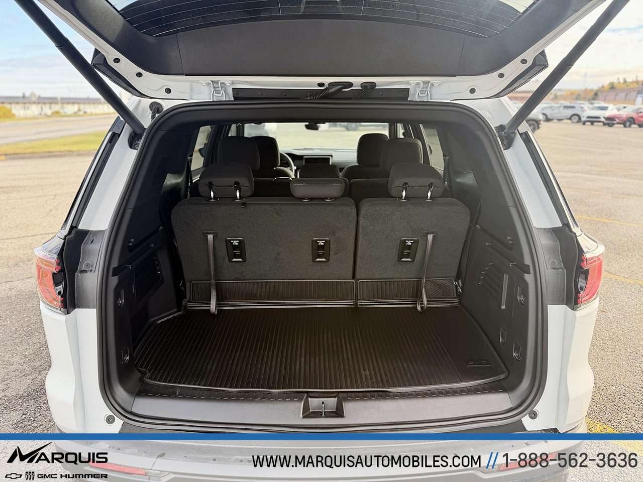 2026 GMC Acadia ELEVATION TISSU 8 PLACES AWD — снимка 3
