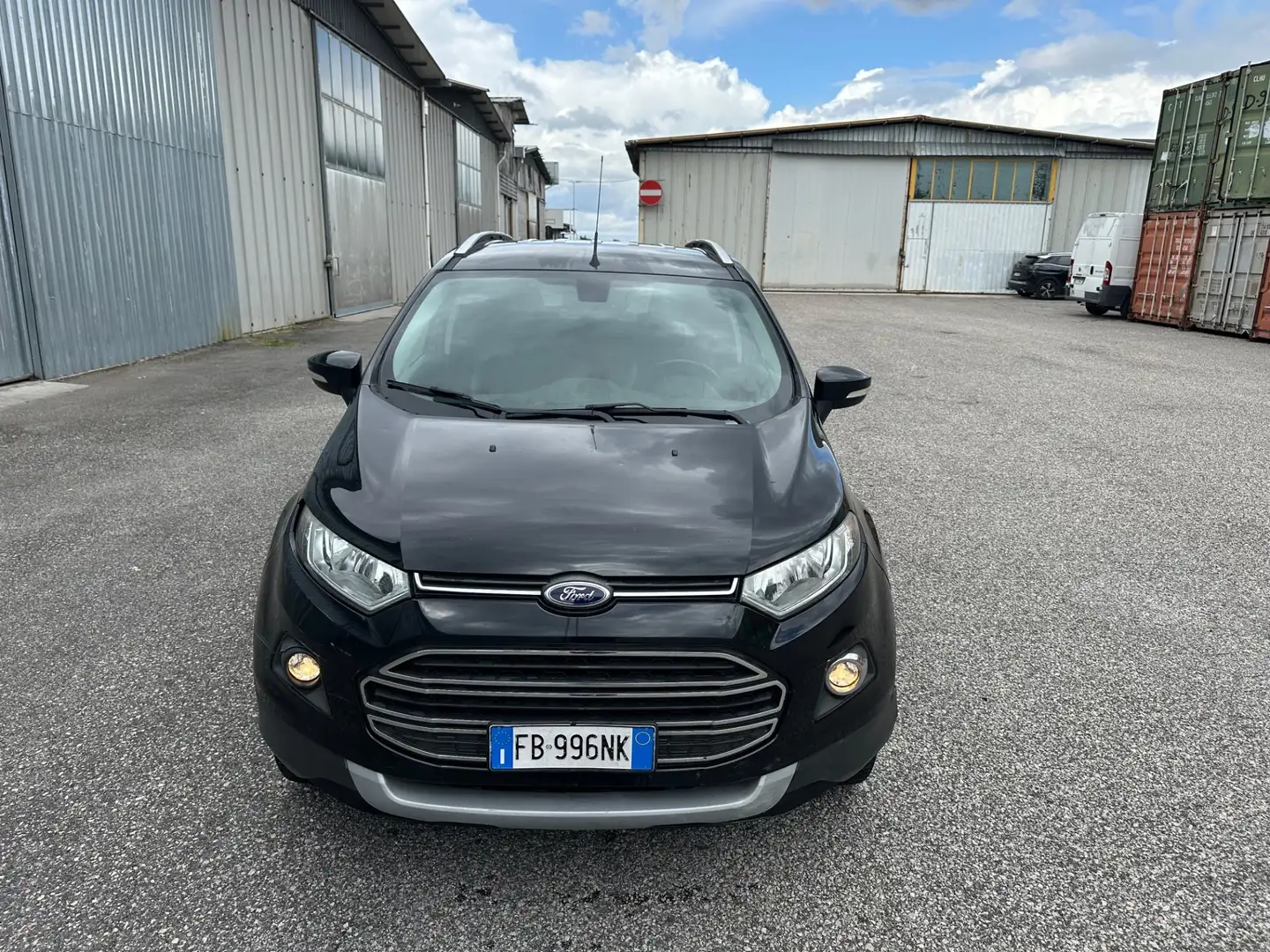 Ford EcoSport 1.0 EcoBoost 125 CV Plus KM VERI Negru - 2