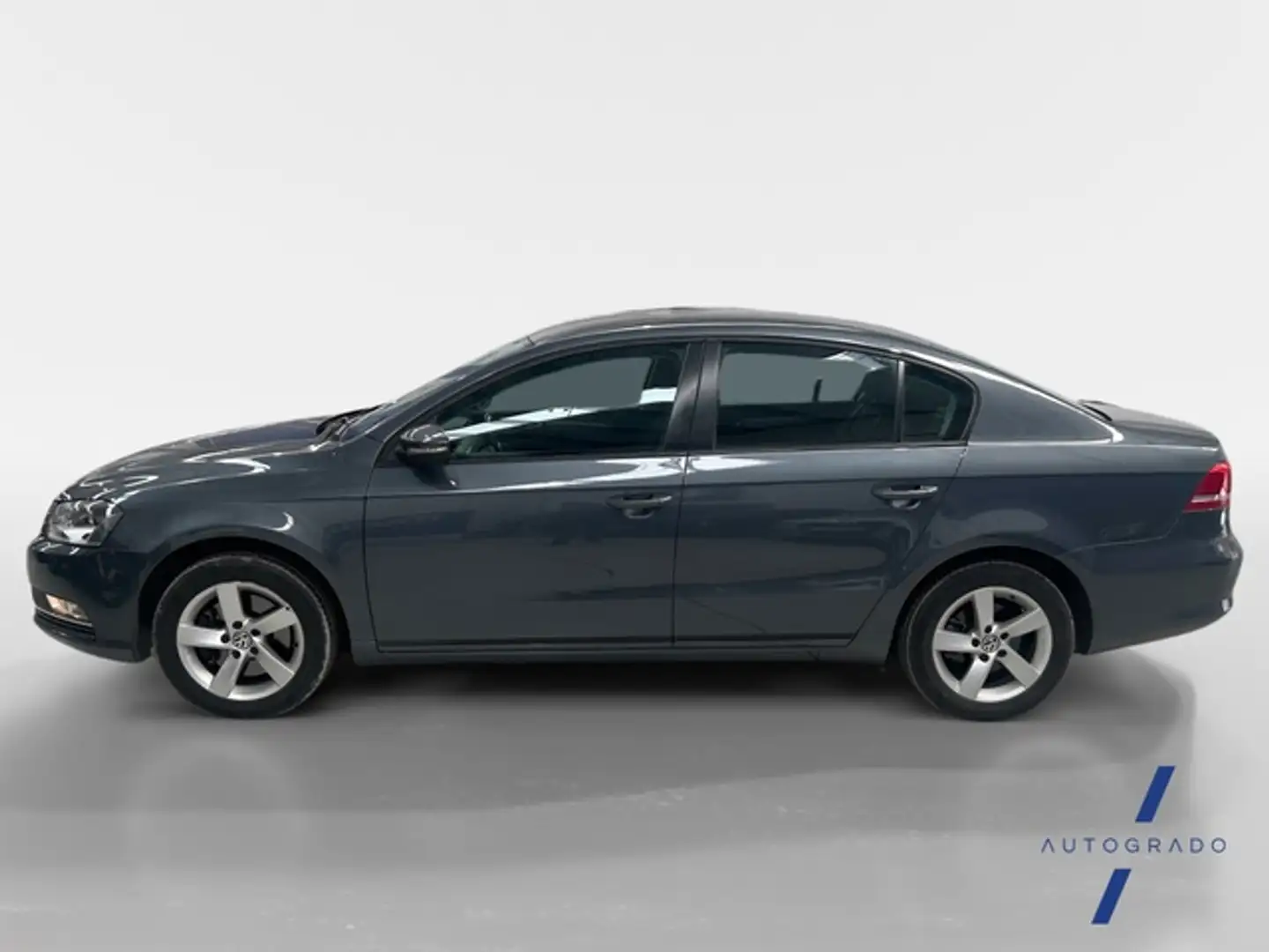 Volkswagen Passat 1.4 TSI Edition Gris - 2