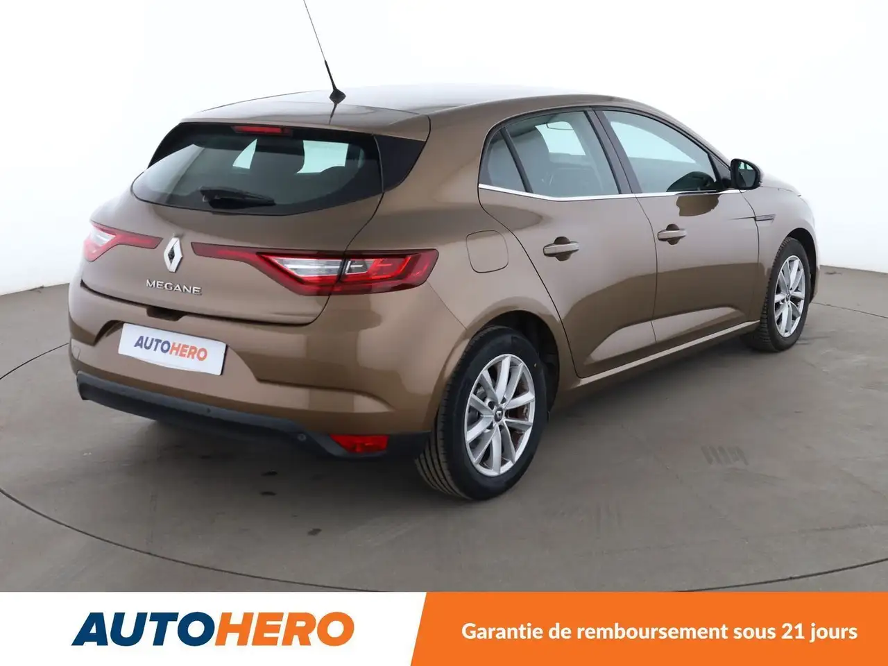 Renault Megane Berline — photo 6