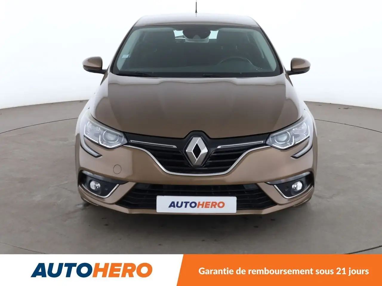 Renault Megane Berline — photo 9