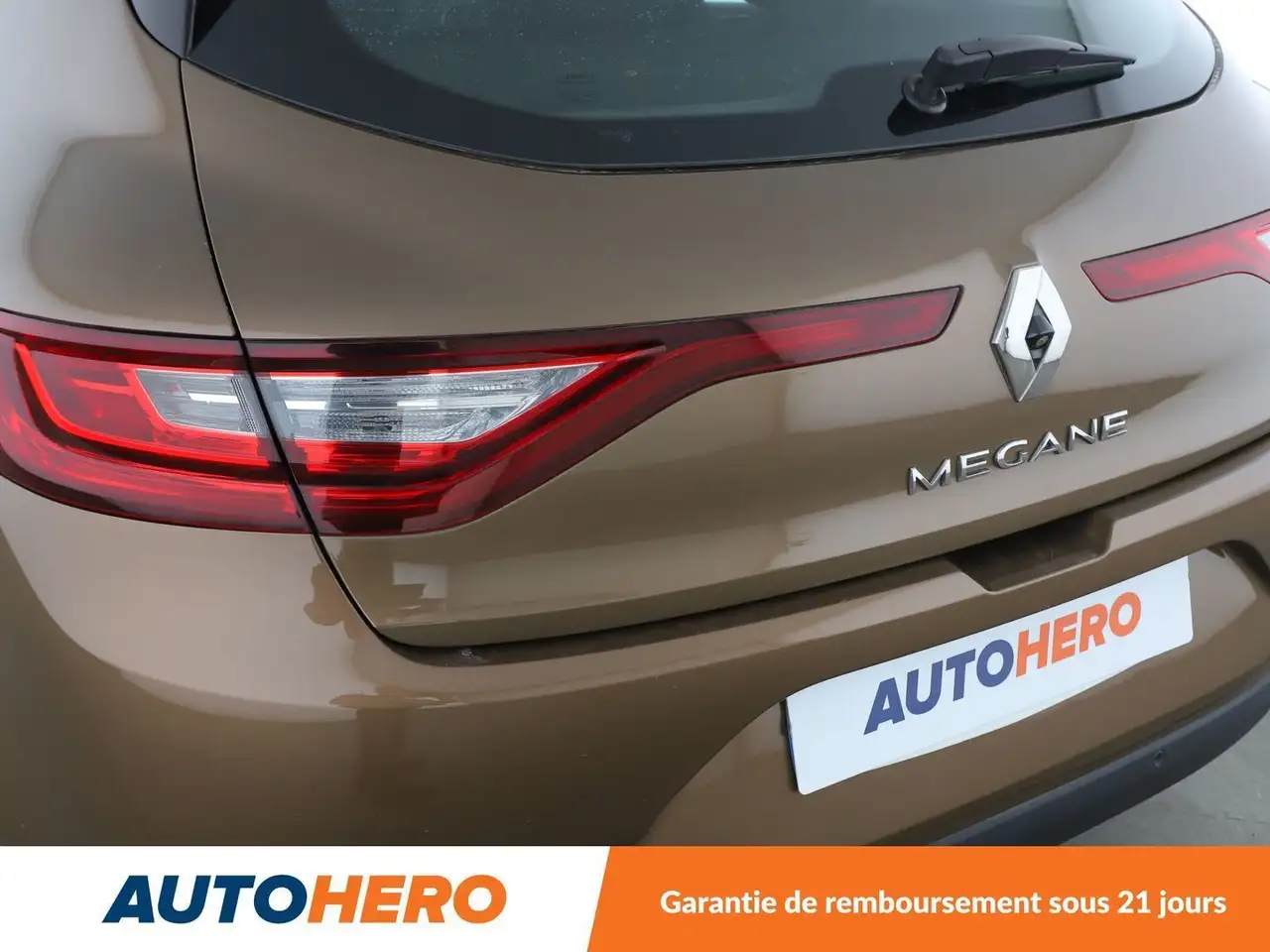 Renault Megane Berline — photo 35